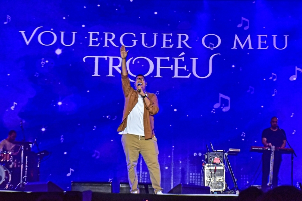 Música gospel contagia público na Cidade da Alegria na segunda noite de programação 1 foto11